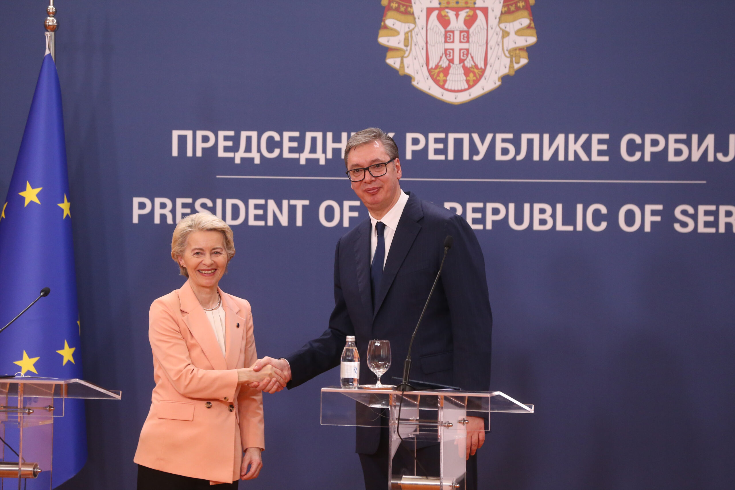 Predsjednica Europske komisije Ursula Von Der Leyen i srbijanski predsjednik Aleksandar Vučić lani u Beogradu / Photo: F.S./ATAImages 