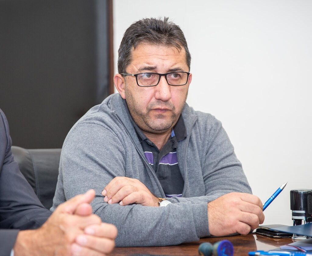 Oduvijek i zauvijek - Milorad Delić
