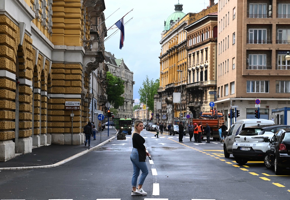 Pristup iz Splitske na Jadranski trg, kao i s Jadranskog trga u Zadarsku, još nekoliko dana neće biti moguć / Foto Marko Gracin
