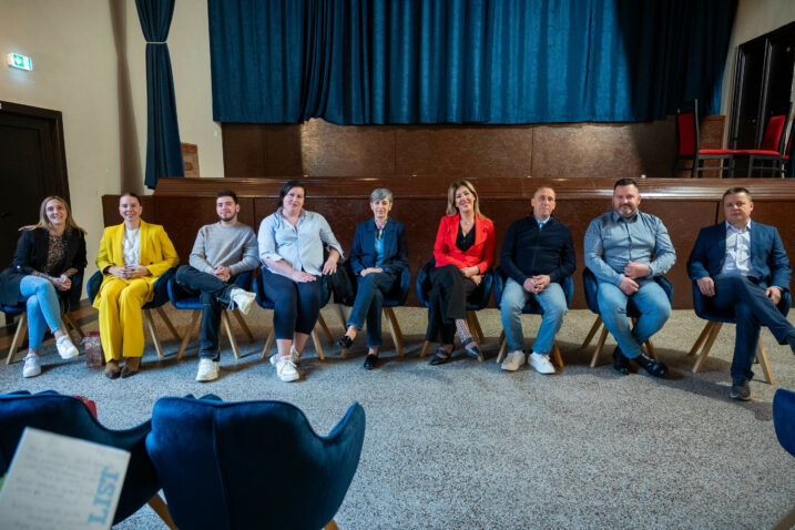 Kandidati koalicije SDP-Možemo! u Klani / Foto Ana KRIŽANEC