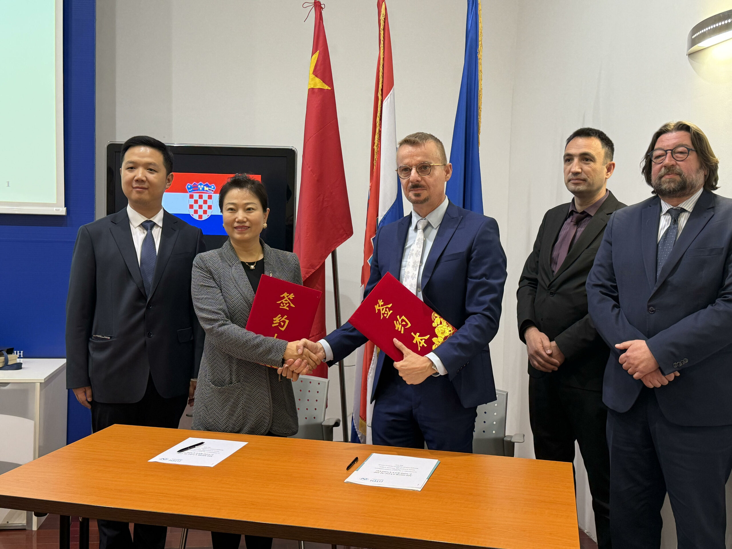 Potpisan memorandum o suradnji / Foto RITEH