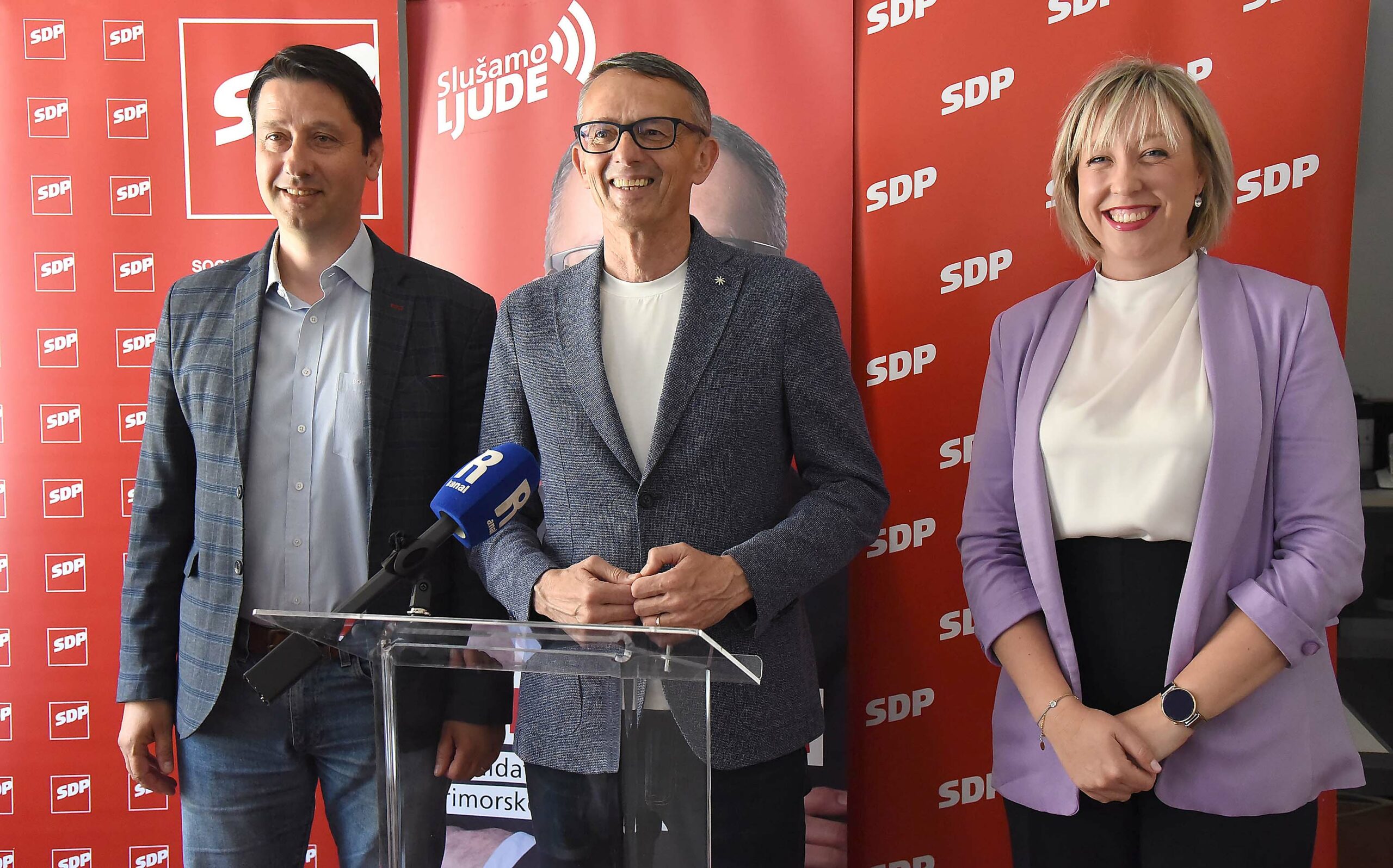 Podrška iz Jelenja i Čavala - Robert Marčelja, Ivica Lukanović i Ivana Cvitan Polić / Foto Sergej Drechsler