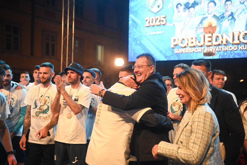 Ante Majstorović, Duje Čop, Darko Raić Sudar, Damir i Snježana Mišković/N. BLAGOJEVIĆ