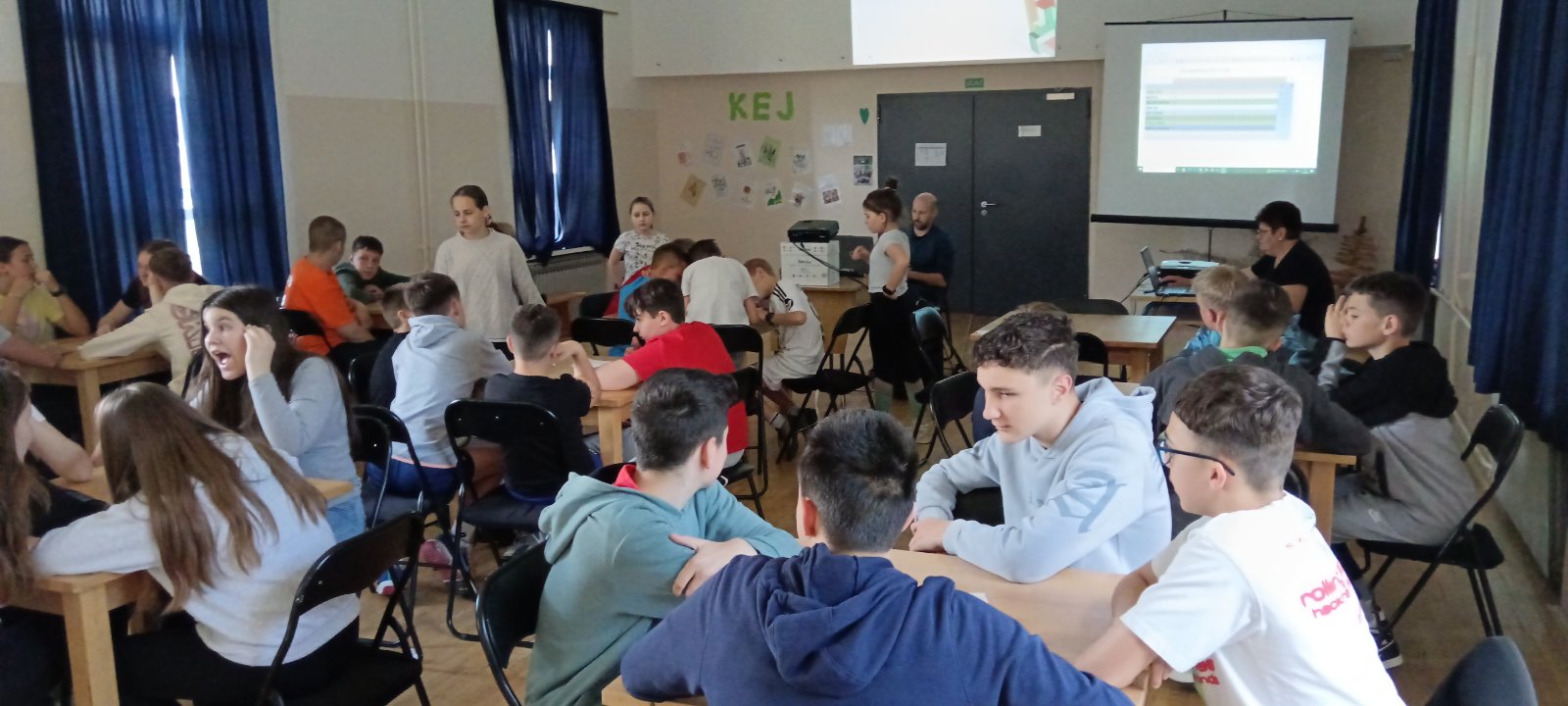 Foto OŠ RAVNA GORA