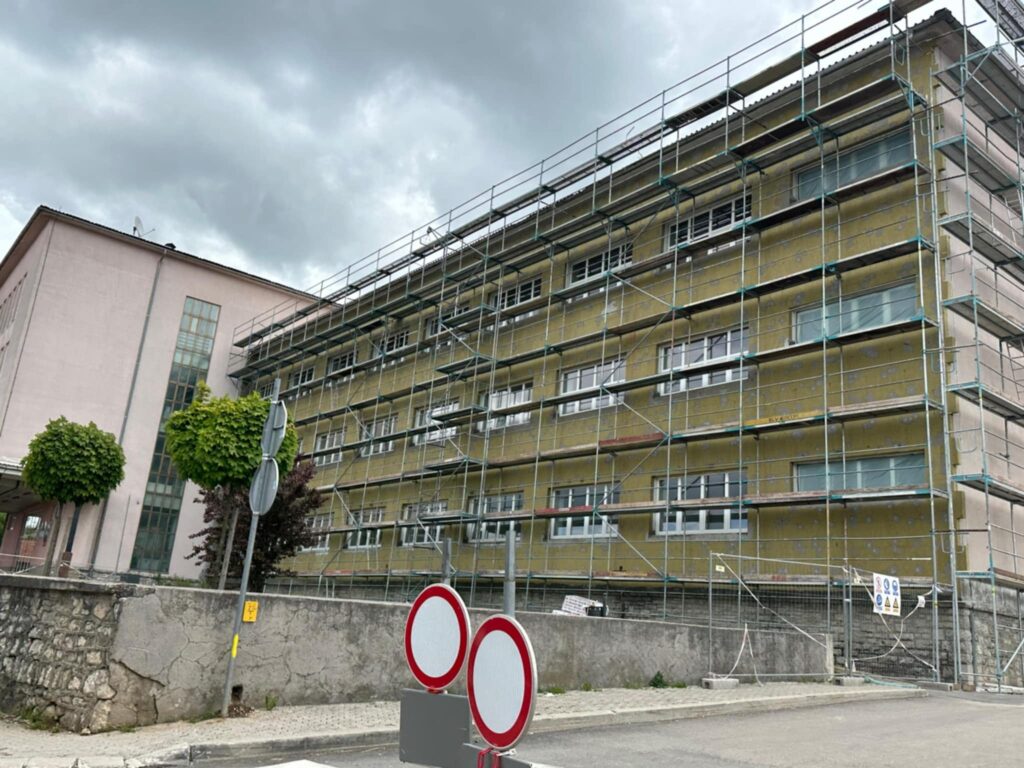 Energetska obnova Gimnazije i Strukovne škole Gospić napreduje prema planu, 2025