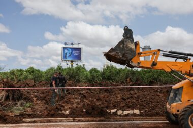Posljedice napada hutista u zračnoj luci Ben Gurion / Foto REUTERS/Nir Elias