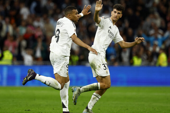 Kylian Mbappe i Jacobo Ramon/Foto REUTERS