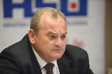 SNIMIO : SERGEJ DRECHSLER