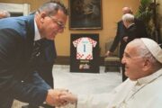 Damir Mišković i pokojni Papa Franjo/Foto Privatna Arhiva