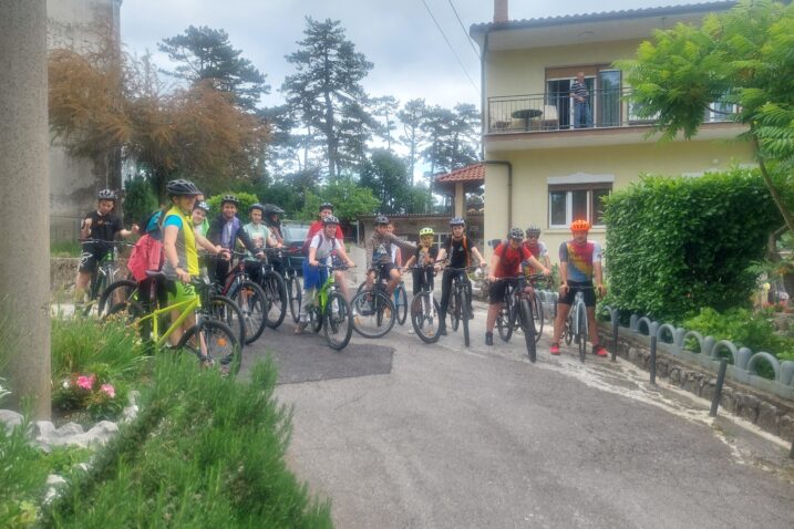 Prva biciklijada Memorijala "Ildo Gržić" u Klani / Foto OŠ KLANA