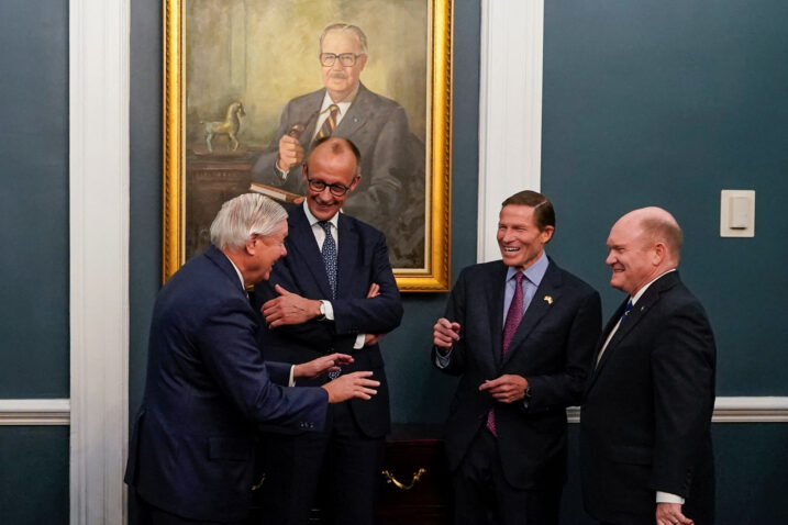 Njemački kancelar Merz s američkim senatorima u Washingtonu otkriva razloge antisemitizma u Njemačkoj / Reuters