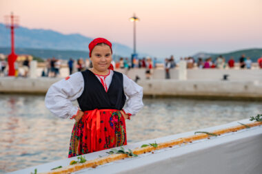 Rapska torta od 135 metara za 135 godina turizma / TZG RAB