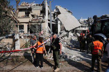 Napadnuto mjesto Rishon LeZion u Izraelu / Reuters