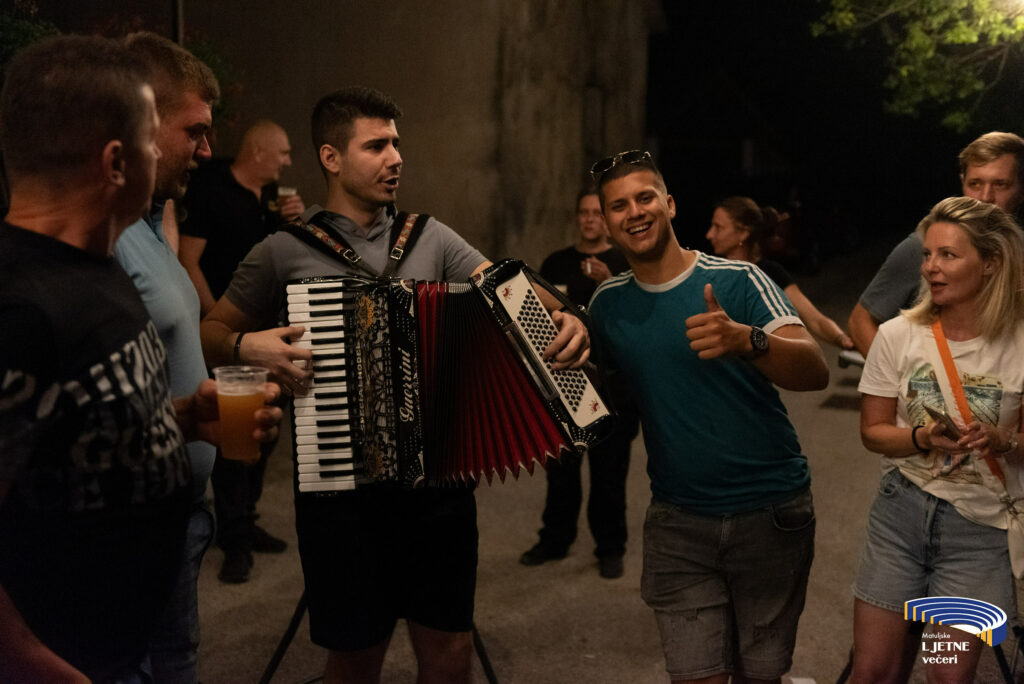Festival starinskega kanta, sopnjadi, tanca, govora i kuhinji / Snimio: Damir Zamaklar