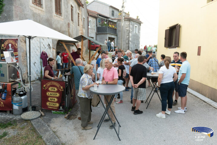 Na Škrapnoj vavek vekon veselo / Snimio: Damir Zamaklar