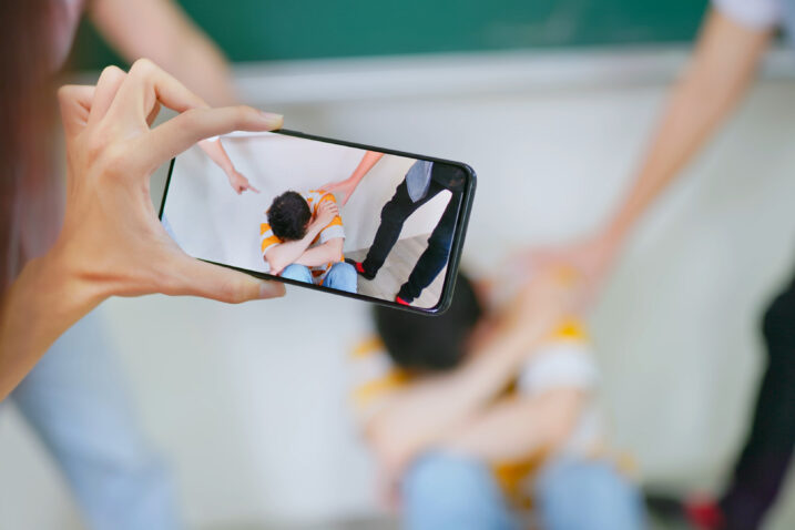 Od rujna prošle godine do kraja travnja ove godine policija je prijavila 1105 kaznenih djela u kojima su maloljetnici žrtve i počinitelji / Foto ISTOCK