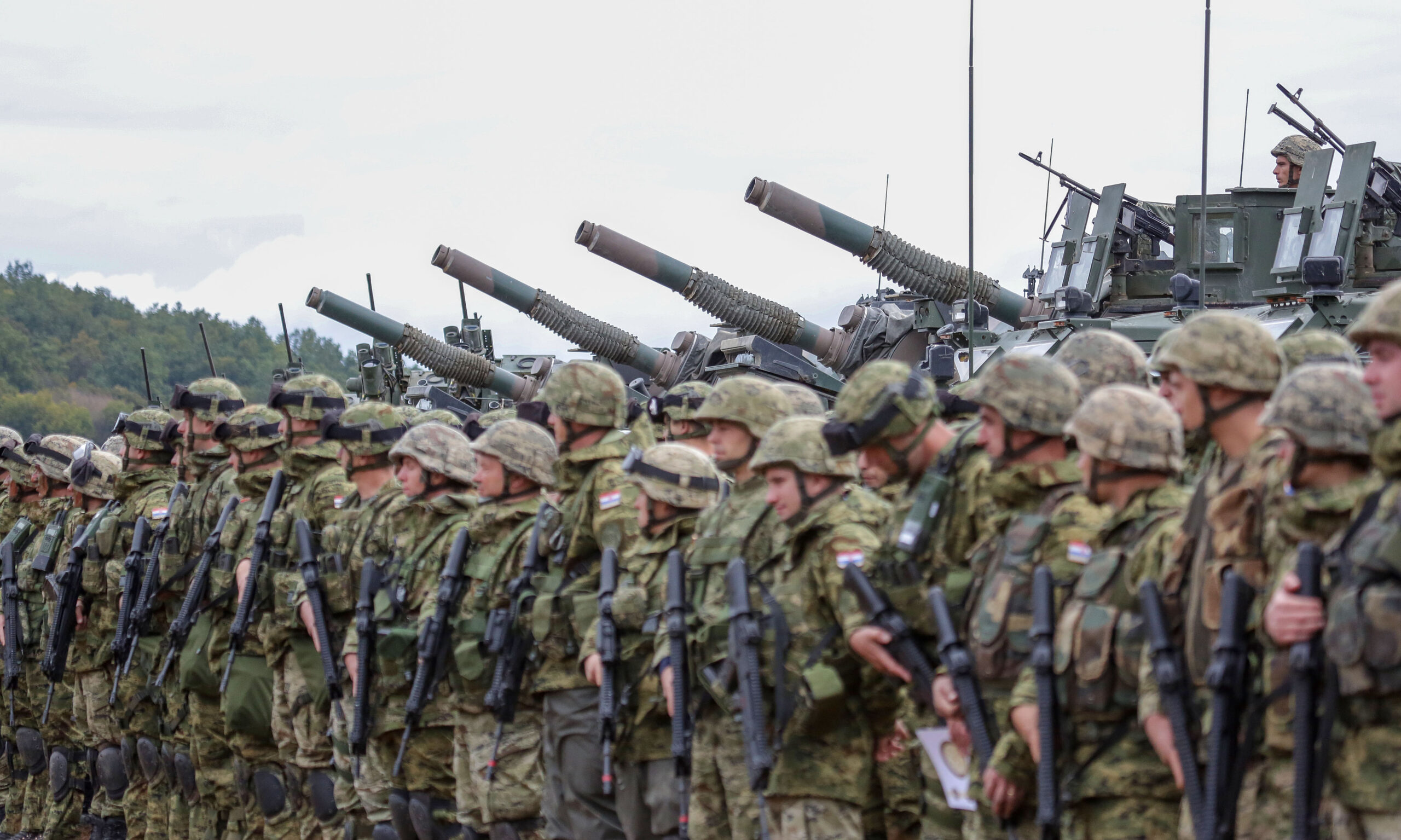 U javnoj raspravi pojavilo se mišljenje da bi obvezni vojni rok trebao važiti i za žene i za muškarce, no s različitim motivima / Foto MATIJA HABLJAK/PIXSELL