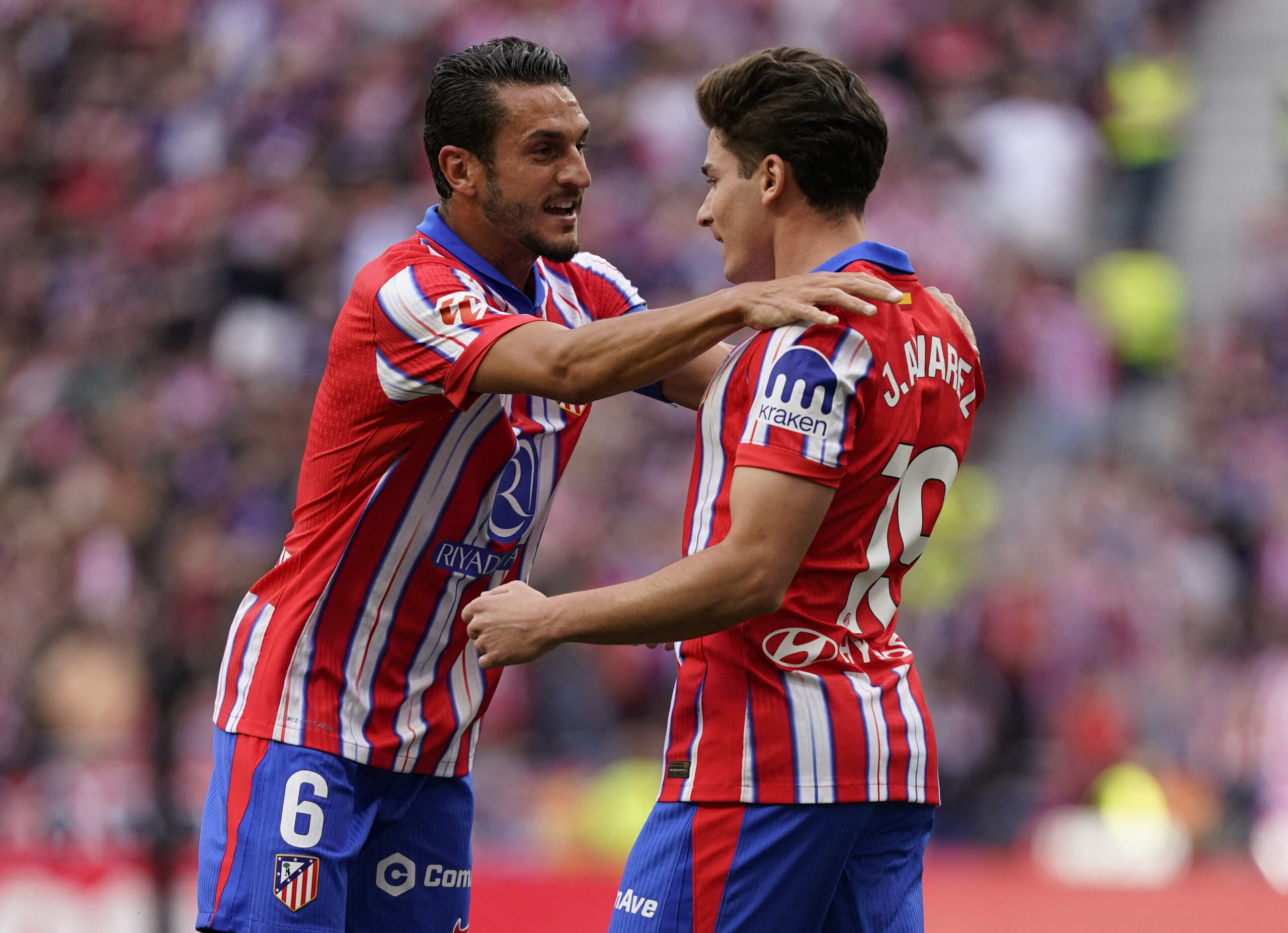 Julian Alvarez i Koke/Foto REUTERS