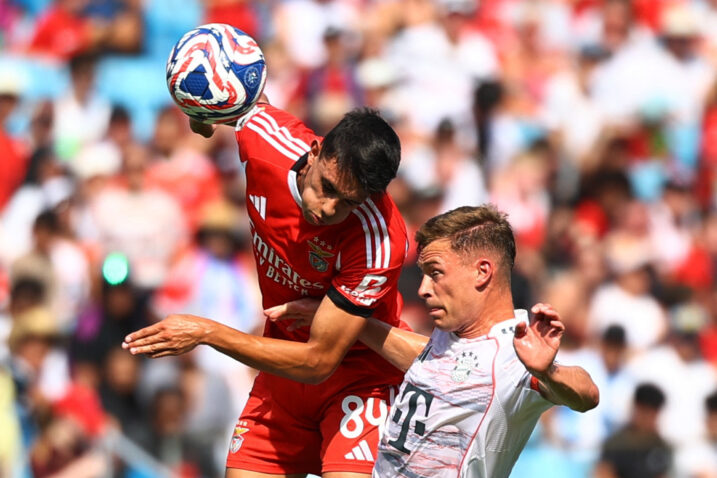 Joao Rego (Benfica) i Joshua Kimmich (Bayern)/Foto REUTERS