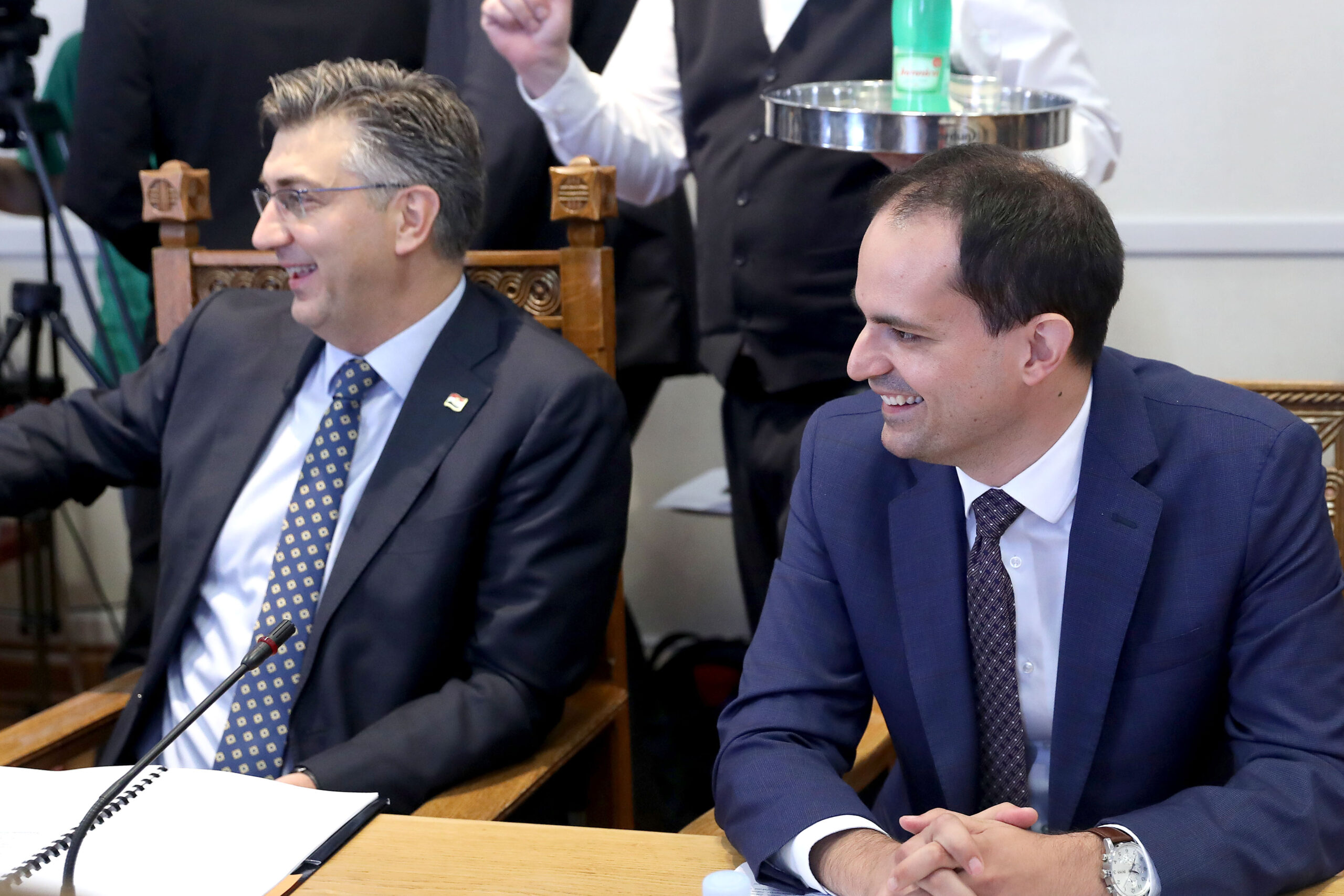 Najviše novaca HDZ-u / Pixsell