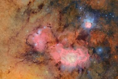 Prva slika koju je objavio opservatorij Vera Rubin prikazuje maglice Trifid i Laguna u zapanjujućim detaljima / Foto NSF-DOE Vera C. Rubin Observatory