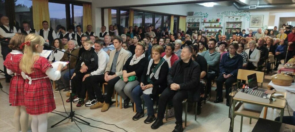S jednog od brojnih nastupa učenika Katarine Leš