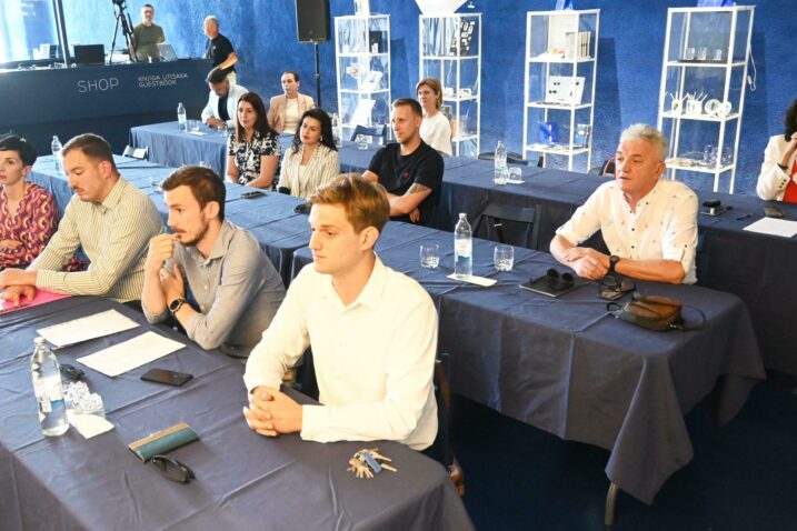 Foto B. PURIĆ