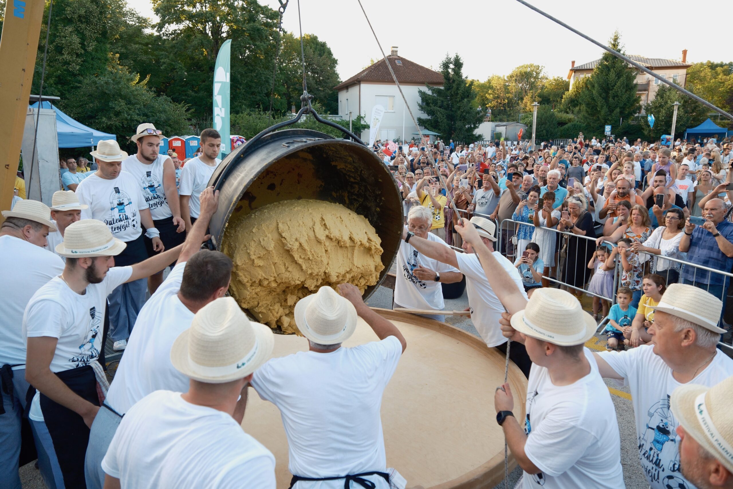 Foto V. KARUZA