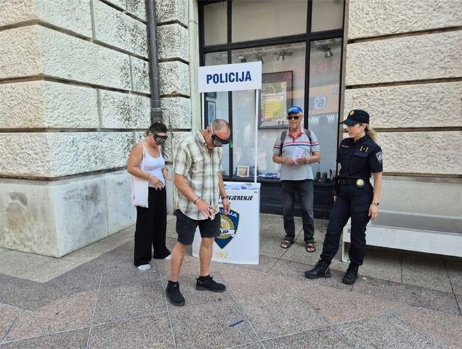 Foto PU PG