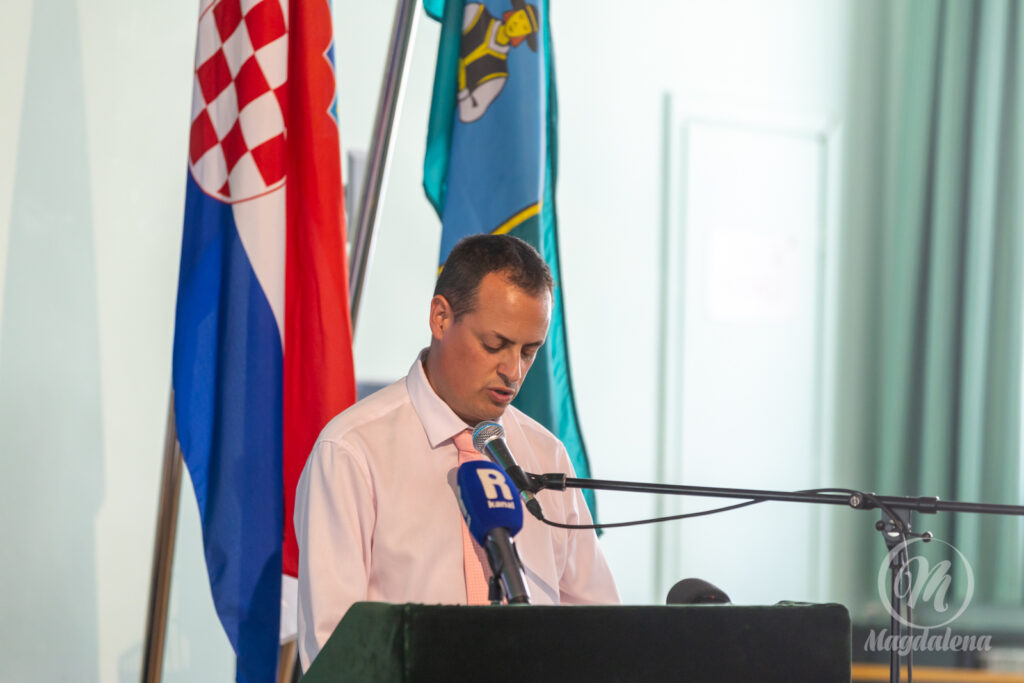 Igor Pleše / Grad Delnice