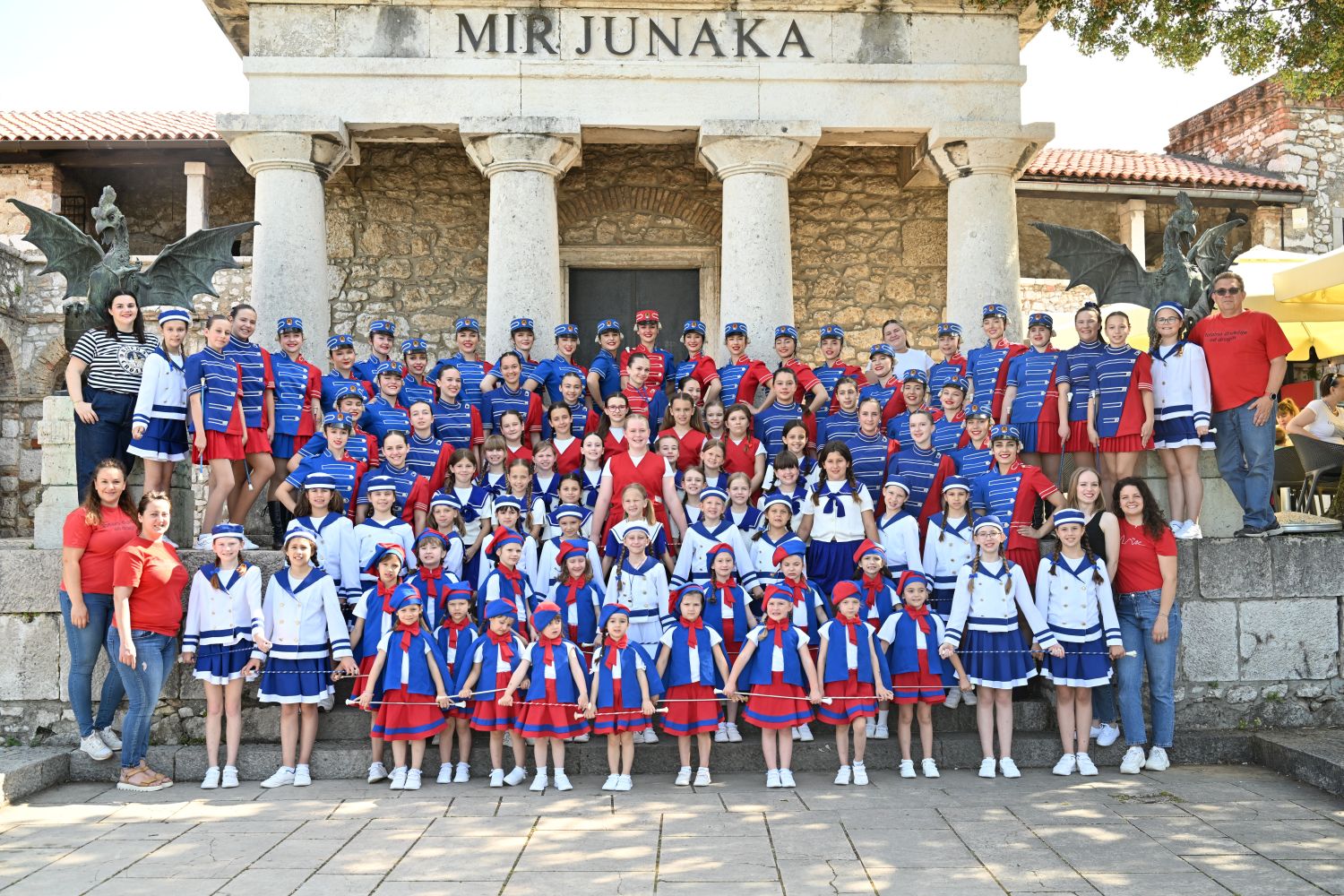 Foto Kurti