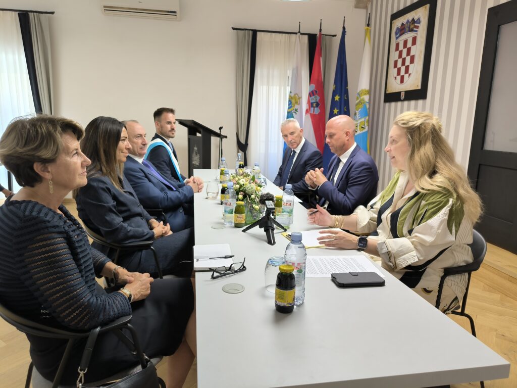 Delegacija Republike San Marino s predstavnicima Grada Raba / Foto: Lucian Borić / Grad Rab