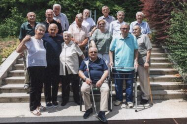 Generacija šumarske škole koja je maturirala 1964. godine