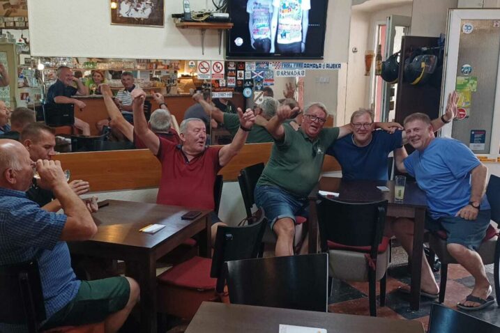 Ekipa za karte / TZ Vinodolske općine