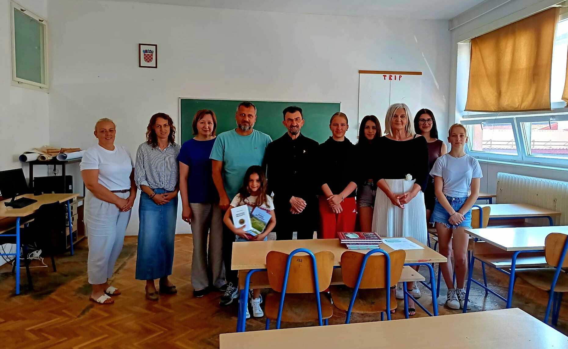 Svečanost u Osnovnoj školi Zrinskih i Frankopana - nagrađeni učenici / Foto: OŠ Zrinskih i Frankopana