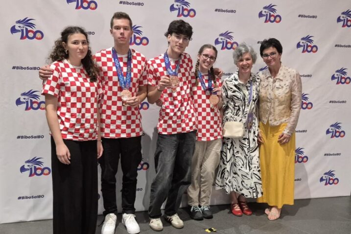 Hrvatski gimnazijalci na Međunarodnoj biološkoj olimpijadi / Foto Biološki odsjek PMF-a u Zagrebu