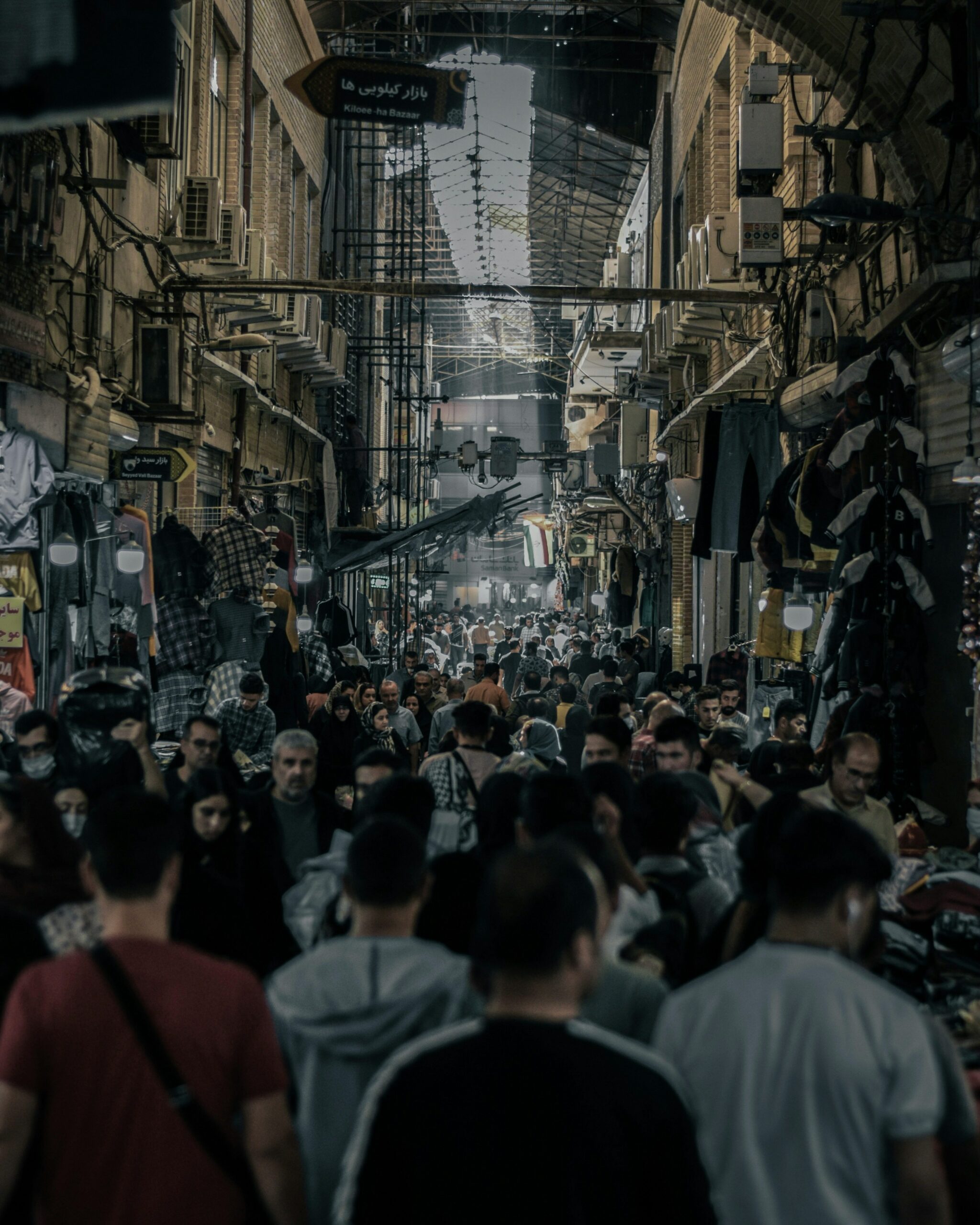 Iran, Teheran / Photo by Mahdi Molaee on Unsplash