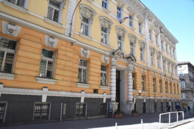 Gimnazijski programi popunjeni su 88 posto - Prva riječka hrvatska gimnazija ima još 13 slobodnih mjesta / Foto Sergej Drechsler