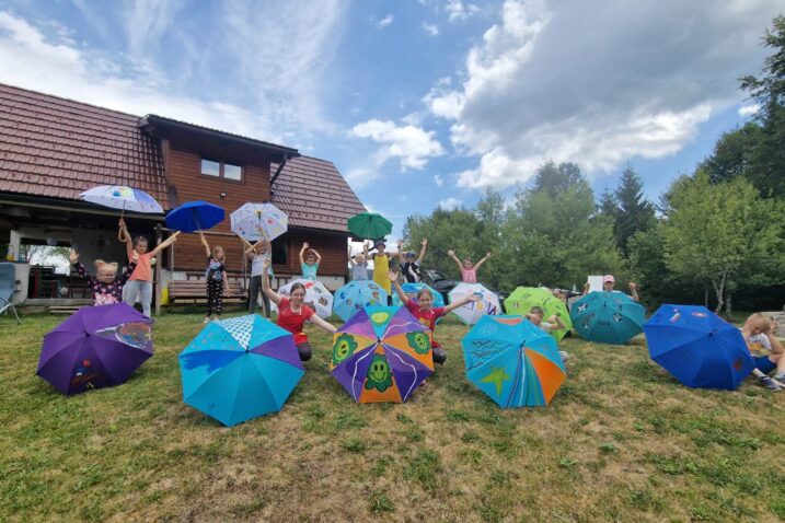Oslikani kišobrani / Foto Sandra ŽAGAR