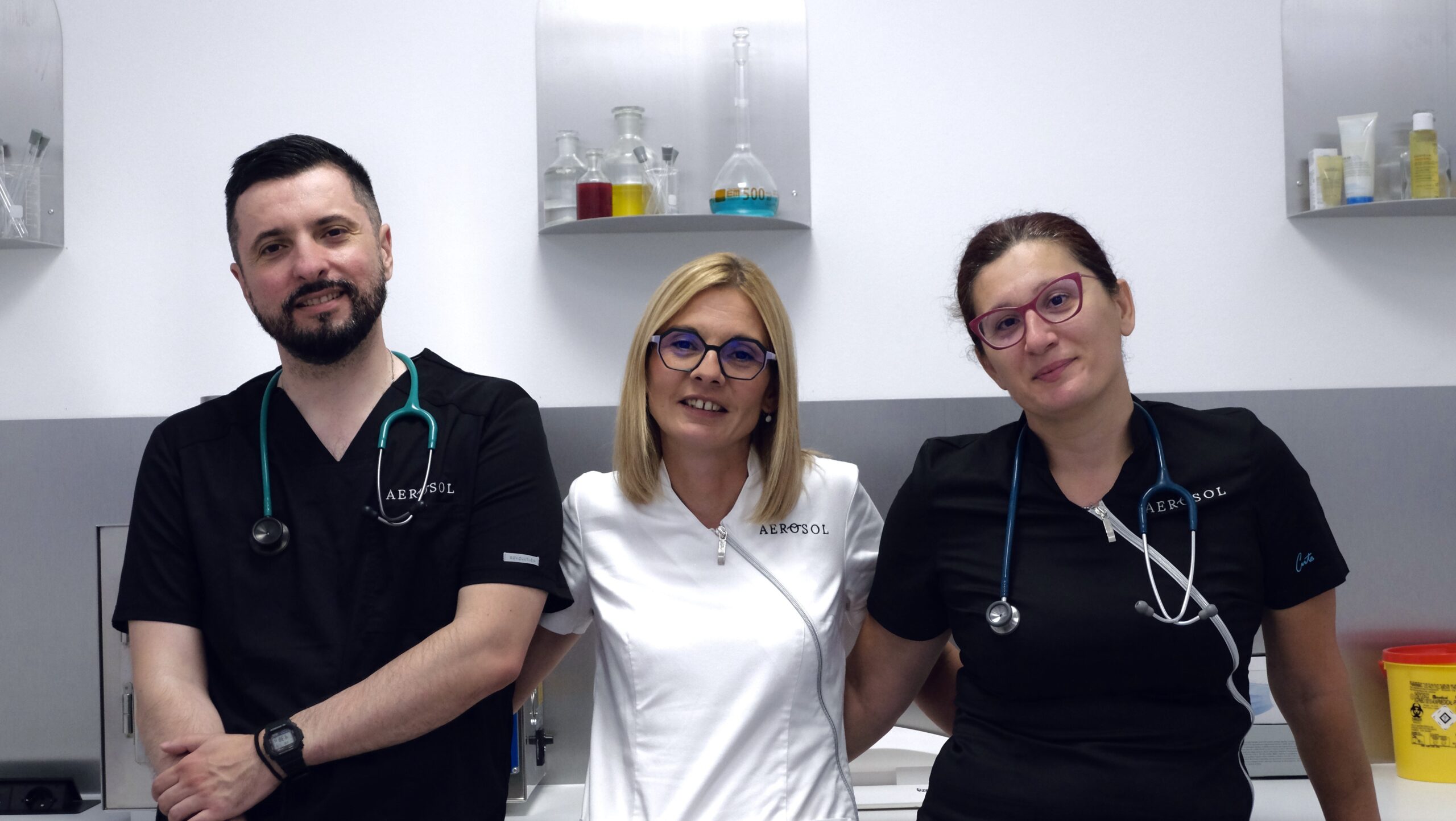 Alergije imaju svu veću pojavnost unutar populacije - doc. dr. sc. prim. Silvije Šegulja, medicinska sestra Sanja Lisac i pedijatrica dr. Ines Vuletić