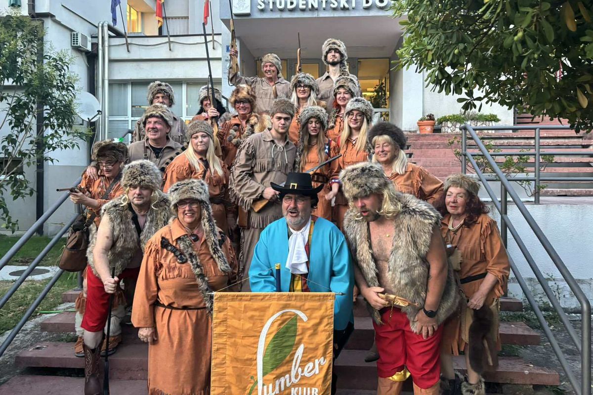 Lumberaši na ljetnom karnevalu u Crnoj Gori