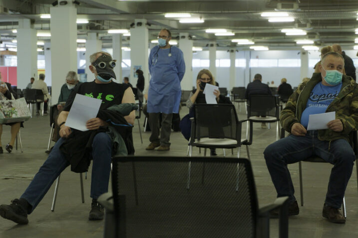 Scena iz filma »Paviljon 6« / LFF