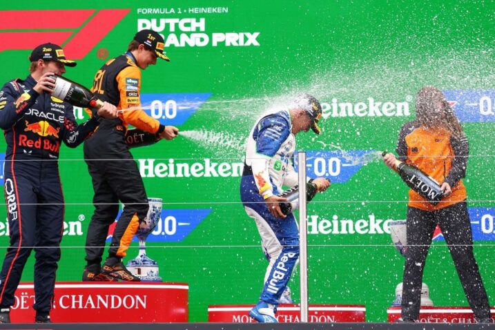 Max Verstappen, Oscar Piastri i Isack Hadjar/Foto X/FORMULA 1