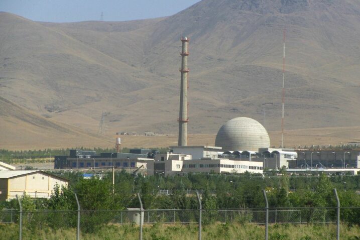 Iransko nuklearno postrojenje u Araku / Foto Nanking2012; Wikimedia Commons