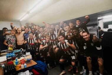 Grimsby Town / https://www.facebook.com/OfficialGTFC/