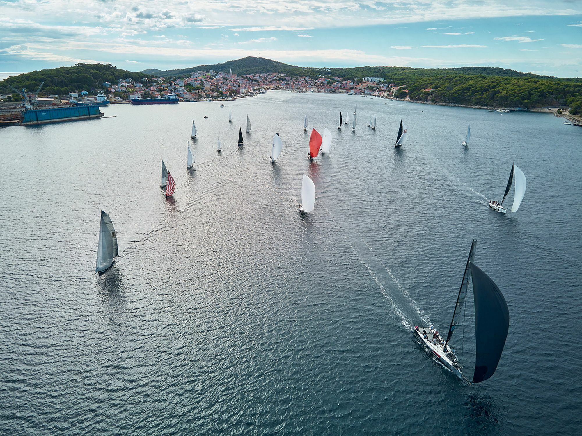 U programu je i 43. Lošinjska regata / Foto: SANDRO TARIBA 