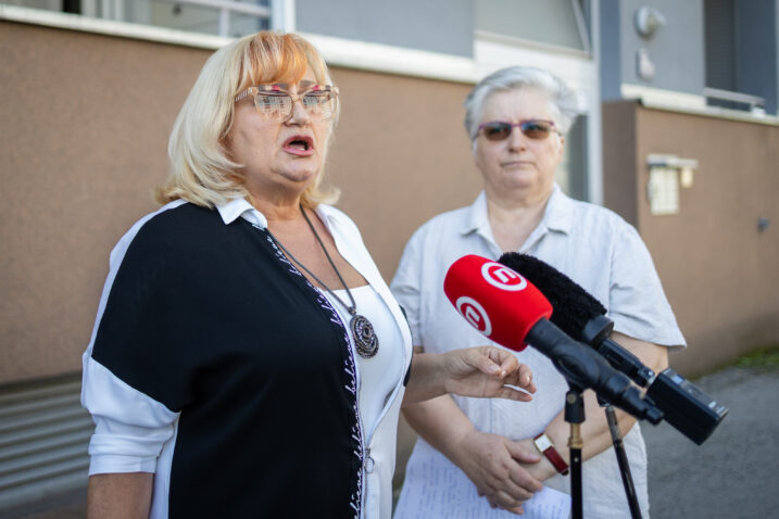 Predsjednica udruge zvizdača RH Marija Divić, predsjednica Hrvatske udruge ugovornih ordinacija Josipa Rodić / Foto: Mia Slafhauzer/PIXSELL