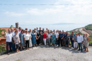 Sudionici Đanine oproštajne fešte u Bregima / Foto: David KURTI