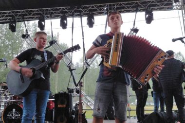Međunarodna smotra heligonkara - Andi Janeš i Dylan Gašparac / Foto: UDRUGA GLAZBENI SUSRETI
