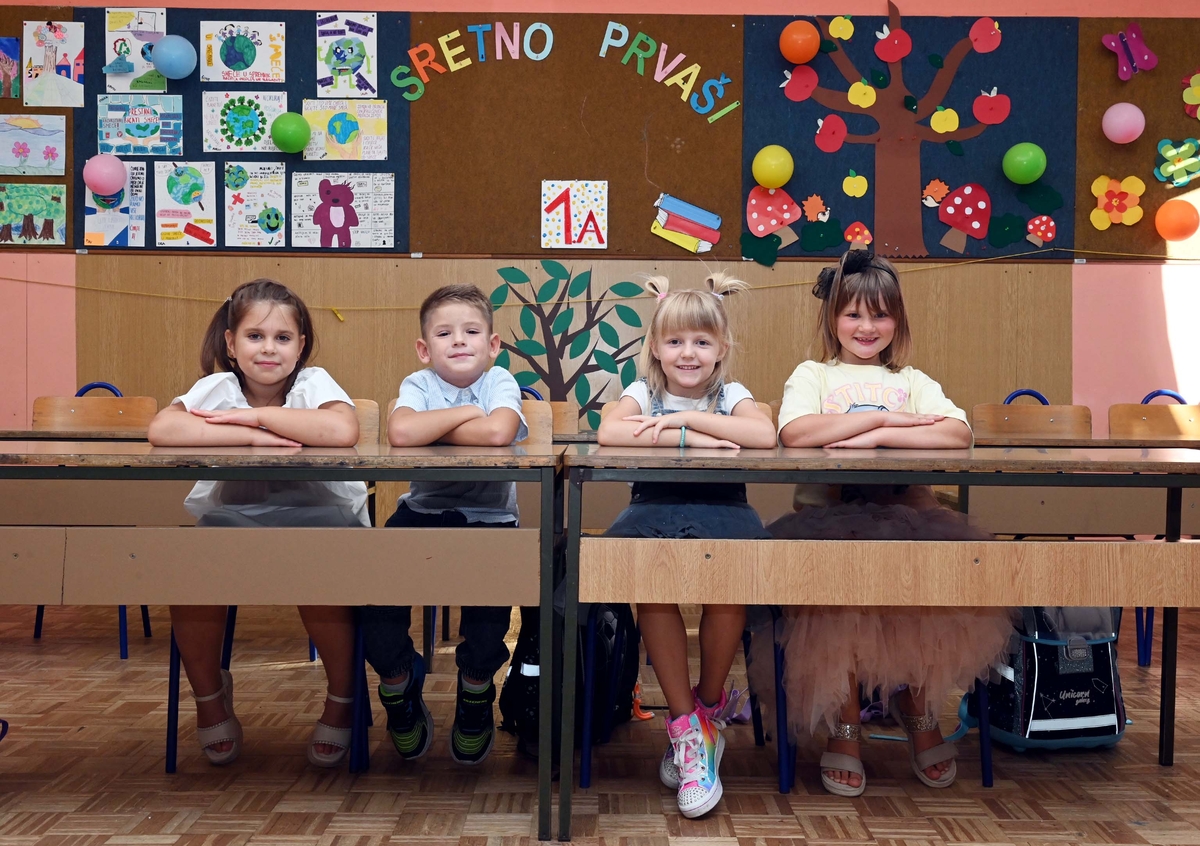 Sretno - Amani Anić, Din Džambić, Zoe Marić i Marta Borojević / Foto Marko Gracin